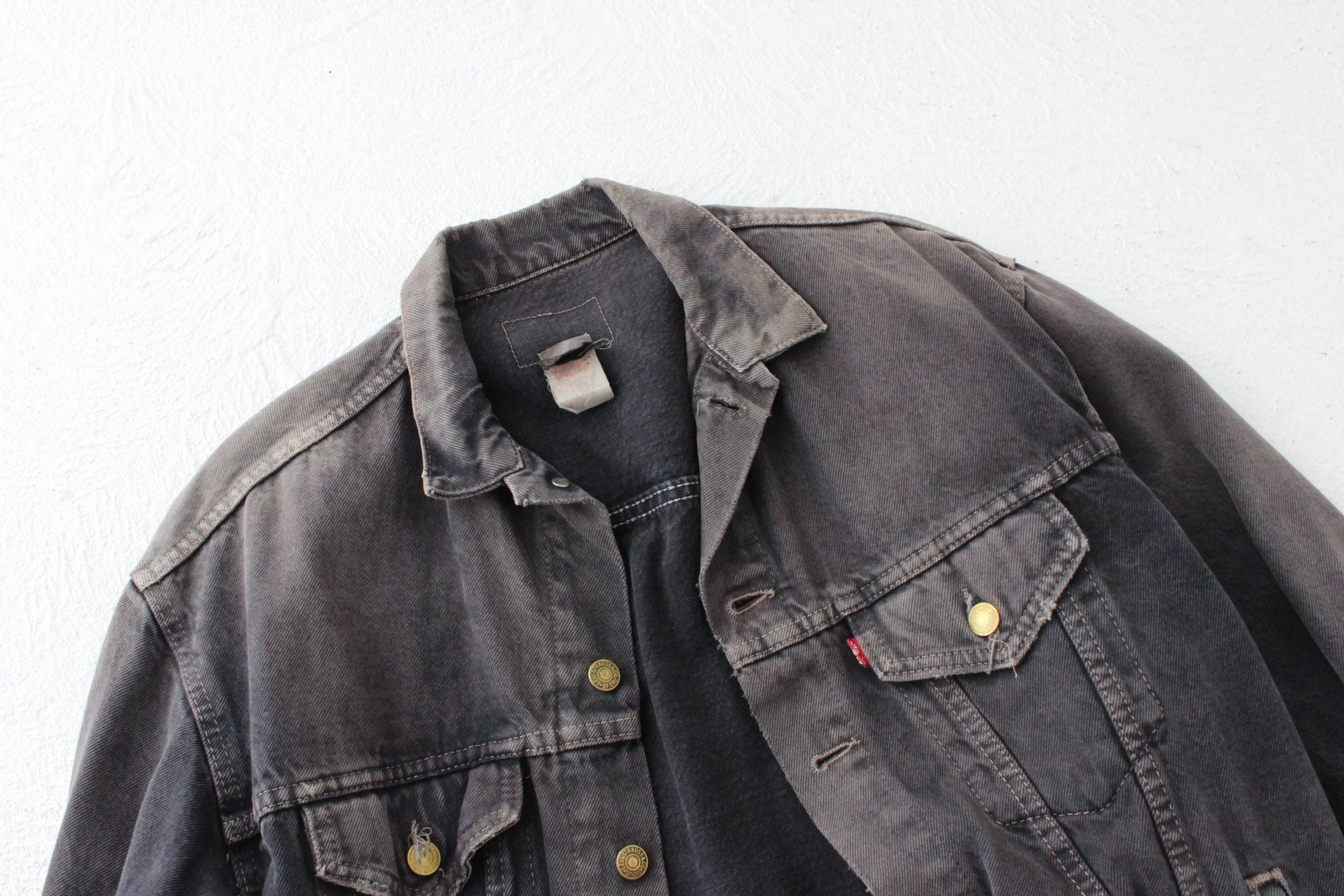 80s LEVIS Faded & Worn In Denim Trucker Jacket