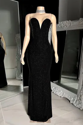 Charming Long Black V-neck Sleeveless Mermaid Prom Dress WIth Beading