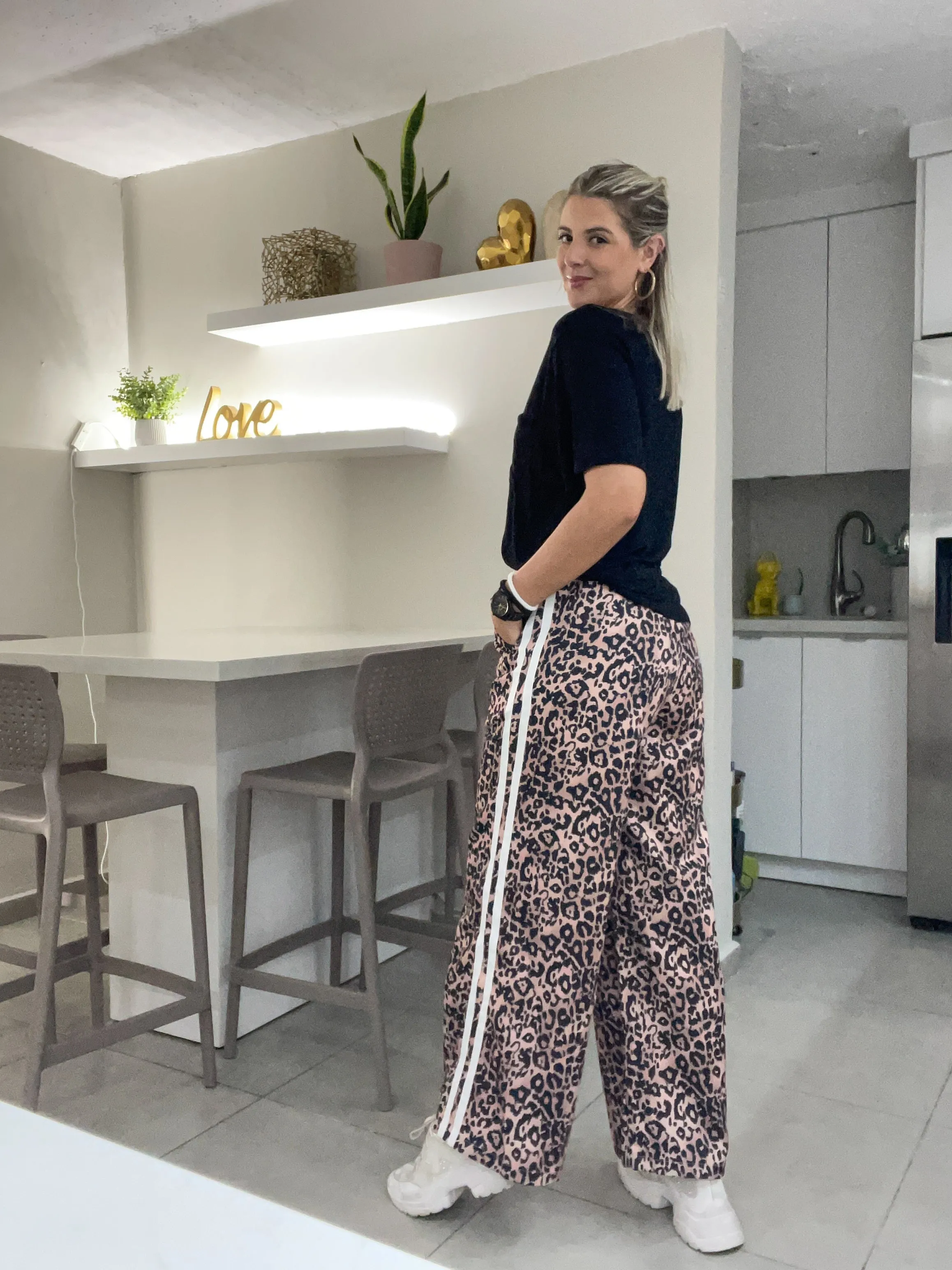 LEOPARD SIDE TRACK LINES WIDE LEGGED PANTS
