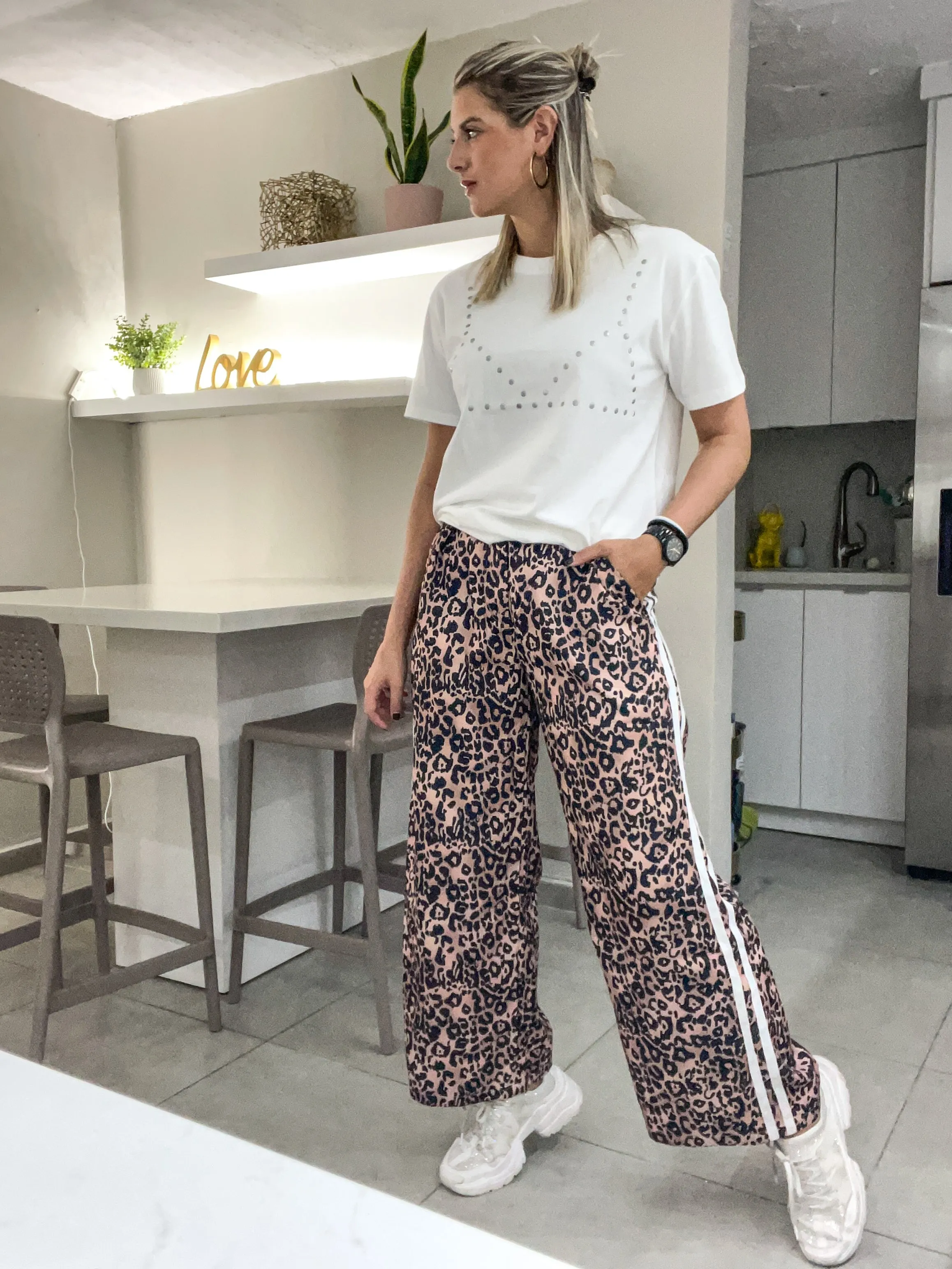 LEOPARD SIDE TRACK LINES WIDE LEGGED PANTS